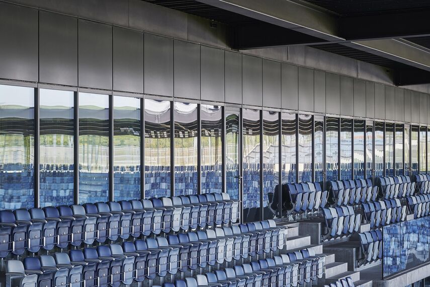thermfix vario Facciate, fuego light Finestre, unico Porte, fuego light Porte and unico Finestre - La Tuilière football stadium, Lausanne located in Lausanne, Svizzera