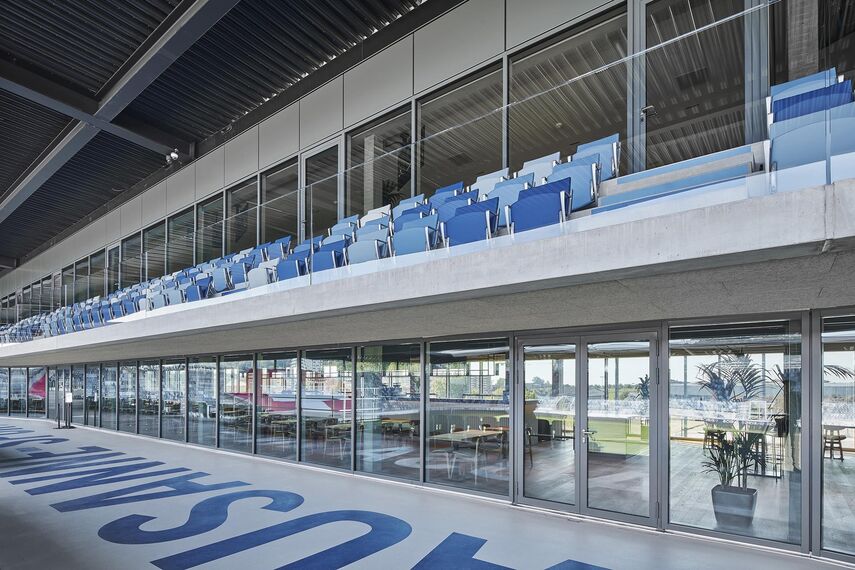 thermfix vario Facciate, fuego light Finestre, unico Porte, fuego light Porte and unico Finestre - La Tuilière football stadium, Lausanne located in Lausanne, Svizzera