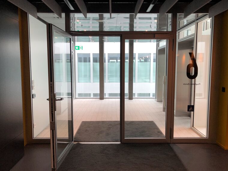 thermfix vario Facciate, fuego light Porte, unico Porte and presto 50 Porte - The Circle, Zurich located in Zürich, Svizzera