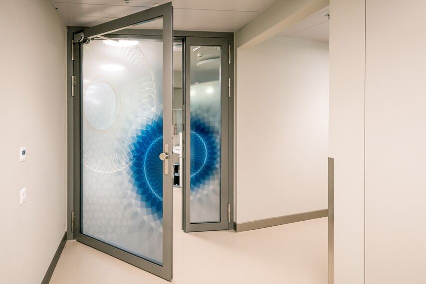 thermfix vario Facciate, fuego light Porte, unico Porte and presto 50 Porte - The Circle, Zurich located in Zürich, Svizzera