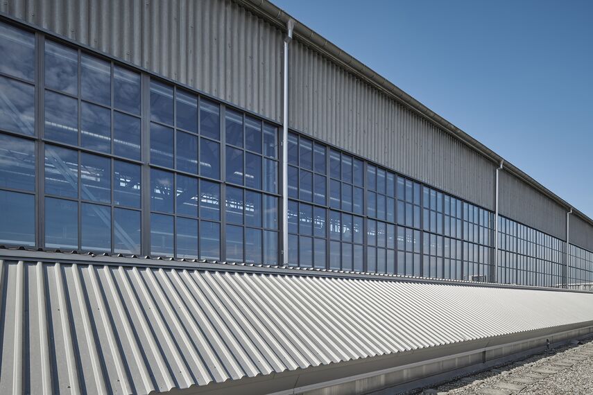 unico xs Finestre - Factory floors in the Salzhaus, Biel located in Biel, Svizzera
