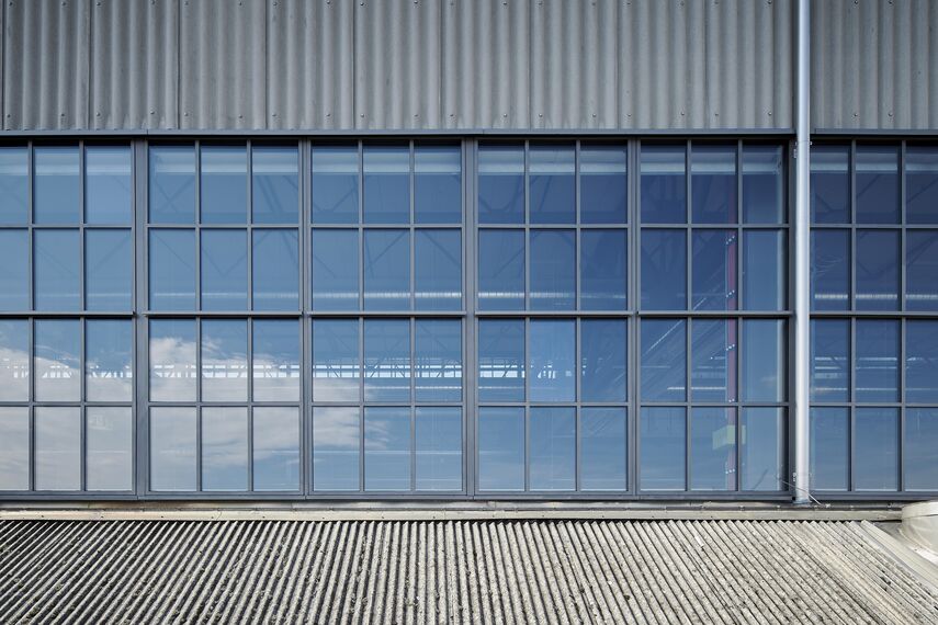 unico xs Finestre - Factory floors in the Salzhaus, Biel located in Biel, Svizzera