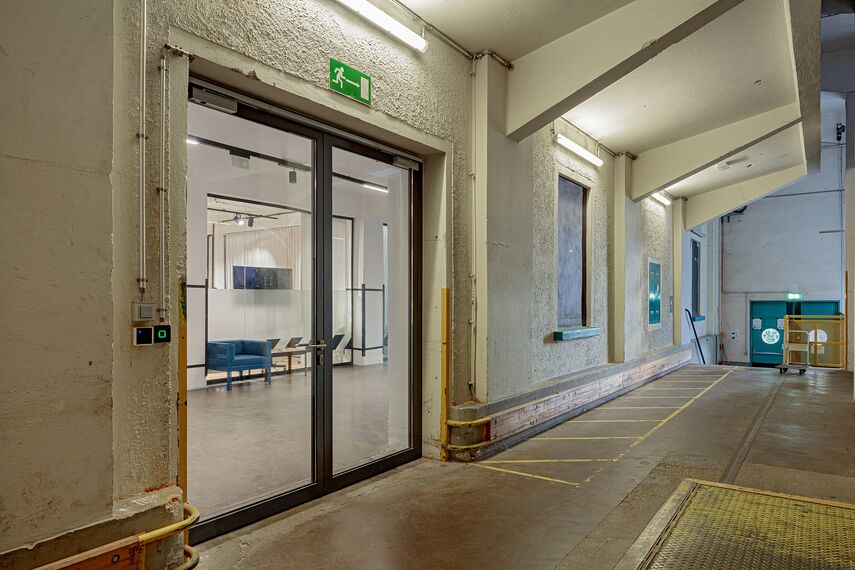 unico Porte and fuego light Porte - Tabakfabrik, Linz located in Linz, Austria