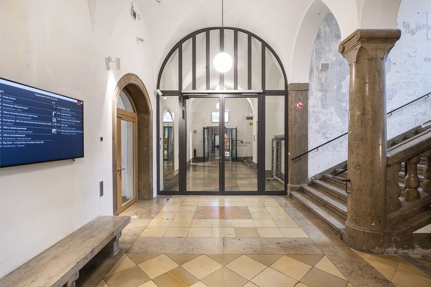 fuego light Porte and fuego light Finestre - Renovation of the Künstlerhaus Nuremberg located in Nürnberg, Germania