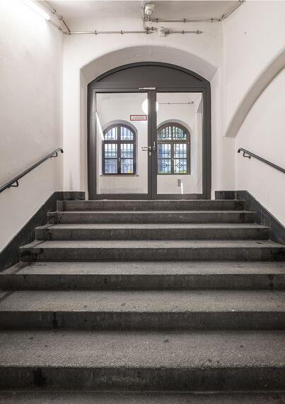 fuego light Porte and fuego light Finestre - Renovation of the Künstlerhaus Nuremberg located in Nürnberg, Germania