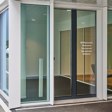 unico Finestre, fuego light Porte, thermfix vario Facciate, unico Porte, fuego light Sistemi scorrevoli, unico Sistemi scorrevoli and presto xs Porte - Forster Campus, Romanshorn located in Romanshorn, Svizzera