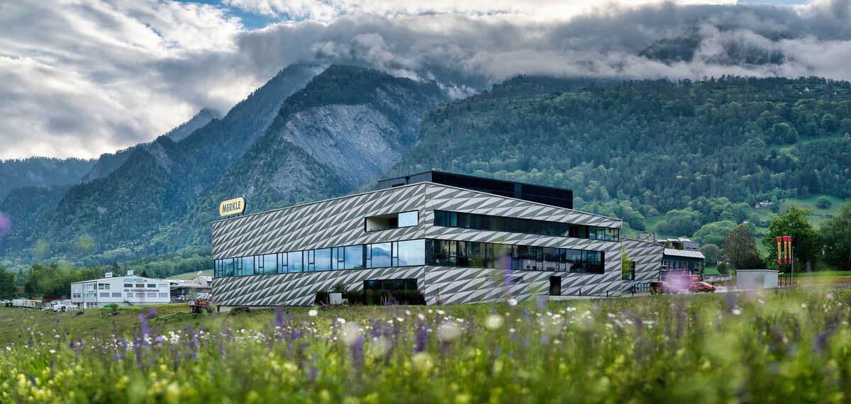 presto xs Porte, presto 50 Porte, unico Porte and fuego light Porte - Merkle Metallbau AG, Trimmis located in Trimmis, Svizzera