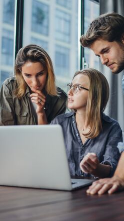 Forster carriera formazione